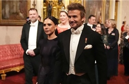 Vợ chồng David và Victoria Beckham tham dự quốc yến chào mừng Quốc vương Qatar  