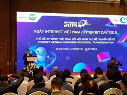 Người Việt Nam dành trung bình 6 tiếng mỗi ngày vào internet