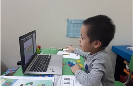 Thiếu vắng nền tảng họp và học trực tuyến thương hiệu Việt