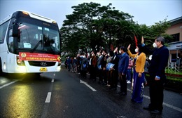 Tổ chức các chuyến xe miễn phí đưa công nhân về quê đón Tết
