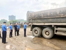 Hà Nội kiểm tra điều kiện an toàn đối với xe ô tô tải trọng từ 7 tấn trở lên tại doanh nghiệp
