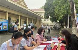 Hơn 1.200 chỉ tiêu tuyển dụng tại phiên giao dịch việc làm lưu động tại huyện Mê Linh, Hà Nội