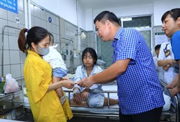 Hỗ trợ nạn nhân vụ cháy chung cư mini tại Hà Nội và mưa lũ tại tỉnh Lào Cai