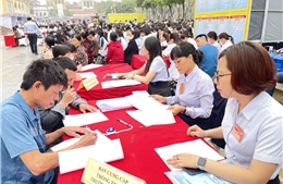 Gần 2.300 chỉ tiêu tuyển dụng tại phiên giao dịch việc làm thị xã Sơn Tây, Hà Nội
