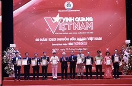 Chương trình Vinh quang Việt Nam 2024: Tôn vinh 20 tập thể, cá nhân tiêu biểu