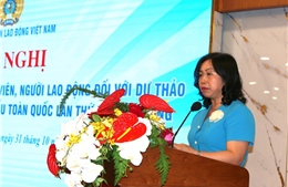 Cán bộ Công đoàn khu vực phía Nam đóng góp ý kiến vào Dự thảo Văn kiện trình Đại hội XIV của Đảng