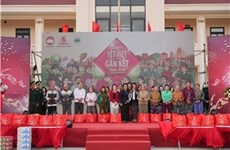 Khi Tết không chỉ là sum vầy, mà còn là sự hồi sinh sau bão lũ