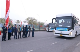 Công đoàn Hà Nội tổ chức chuyến xe miễn phí đưa công nhân về quê đón Tết