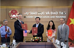 Mỹ tiếp tục đưa tình nguyện viên giảng dạy ở các trường trung học ở Việt Nam
