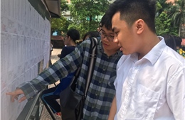 Hai trường THPT chuyên ở Hà Nội công bố điểm chuẩn vào lớp 10 