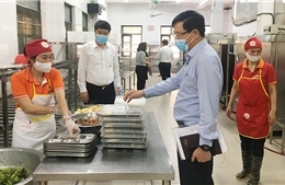 Hà Nội yêu cầu các trường kiểm soát chặt chẽ nguồn gốc thực phẩm 
