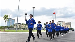 Lễ rước đuốc Đại hội Thể thao học sinh Đông Nam Á lần thứ 13
