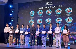 Nữ sinh FPTU lọt top 20 nữ sinh Khoa học và Công nghệ năm 2025