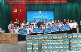 Nhà xuất bản Giáo dục Việt Nam sẵn sàng hỗ trợ học sinh vùng bị bão lũ 