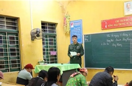 Sự chuyển mình của địa phương nhờ xóa mù chữ 