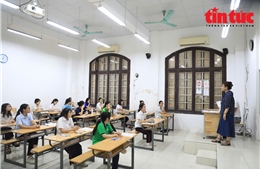 Sáng 31/5, gần 124.000 thí sinh Hà Nội làm bài thi môn Toán