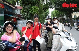 ‘Trạm tiếp sức’ thí sinh sau khi hoàn thành môn Toán tốt nghiệp THPT 2026