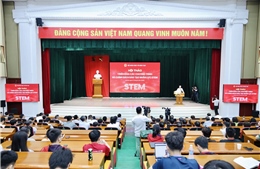 Chìa khóa phát triển công nghệ cao và công nghệ chiến lược