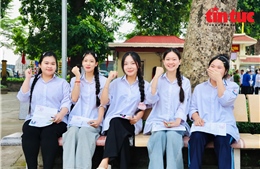 Kết thúc môn thi Ngữ văn: Trường thi thắt chặt, đề thi có tính giáo dục sâu sắc