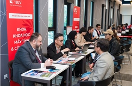 Những giá trị cân nhắc khi chọn đại học trong thời đại AI