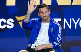 Messi nói về bức ảnh tắm cho Lamine Yamal, tuyên bố đáng chú ý về chung kết World Cup