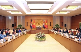 Đoàn đại biểu Quốc hội Vương quốc Campuchia thăm chính thức Việt Nam