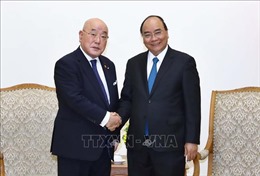 Thủ tướng Nguyễn Xuân Phúc tiếp cố vấn nội các đặc biệt của Thủ tướng Nhật Bản