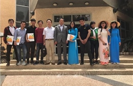 Lễ tốt nghiệp và trao chứng chỉ tốt nghiệp cho các sinh viên Việt Nam tại Israel