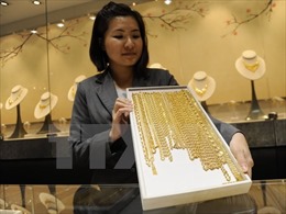 Giá vàng châu Á đứng vững ở mức trên 1.400 USD/ounce