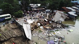 Sạt lở bờ sông ở thành phố Long Xuyên, 3 nhà dân bị cuốn trôi