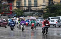 Đêm 15/11, các khu vực trên cả nước đều có mưa và dông