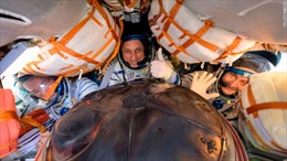 Phi hành gia Mỹ trở về Trái đất trên tàu vũ trụ Nga bất chấp khủng hoảng Ukraine