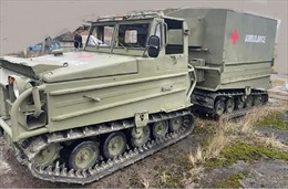 Quân đội Ukraine sử dụng xe bánh xích Thụy Điển do tư nhân tặng