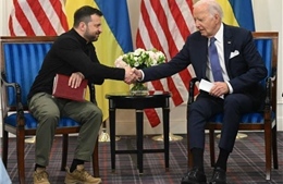 Tổng thống Biden xóa một phần nợ cho Ukraine trước khi ông Trump nhậm chức