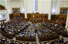 Ukraine giải tán liên minh đa số trong quốc hội