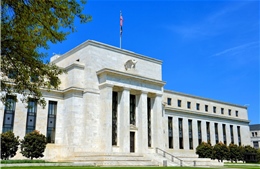 Ngân hàng Dự trữ Liên bang Mỹ (Fed) tiếp tục hạ lãi suất