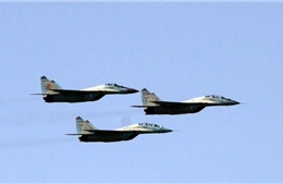 Chiến đấu cơ Iran xuất kích, bay vào không phận Iraq