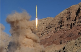 Iran tập kích tên lửa căn cứ Mỹ - Đòn trả đũa chớp nhoáng