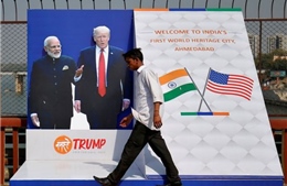 Tổng thống Trump đến Ấn Độ, bắt đầu chuyến thăm chính thức 2 ngày