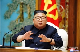 Chủ tịch Kim Jong-un chủ trì cuộc họp Bộ chính trị Đảng Lao động Triều Tiên bàn về dịch COVID-19
