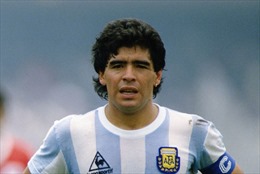 Vĩnh biệt huyền thoại bóng đá Argentina và thế giới Diego Maradona