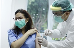COVID-19 tại ASEAN hết 1/2: Toàn khối trên 45.110 ca tử vong; Indonesia thừa nhận biện pháp hạn chế không hiệu quả