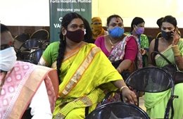 COVID-19 tới 6 giờ ngày 28/6: Thế giới thêm 5.600 ca tử vong; Biến chủng Delta tràn qua nhiều nước