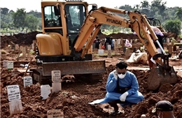 COVID-19 tại ASEAN hết ngày 18/8: Toàn khối trên 195.000 ca tử vong; Malaysia ca mắc mới nhiều chưa từng thấy