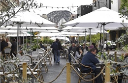  ­­COVID-19 tới 6 giờ ngày 16/10: Thế giới trên 4,9 triệu ca tử vong; Số người thiệt mạng tại Mỹ tăng trở lại