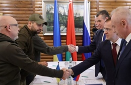 Nga và Ukraine kết thúc vòng hòa đàm thứ 2, nhất trí mở các hành lang nhân đạo