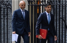 Hai bộ trưởng Nội các Anh từ chức để phản đối Thủ tướng Boris Johnson