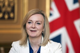 Ngoại trưởng Liz Truss được bầu làm lãnh đạo Đảng Bảo thủ và sẽ trở thành Thủ tướng Anh