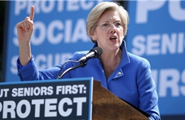 Thượng nghị sĩ Dân chủ Elizabeth Warren công bố nỗ lực tranh cử tổng thống Mỹ 2020