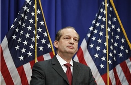 Bộ trưởng Lao động Mỹ từ chức vì vụ bê bối tình dục của tỷ phú Jeffrey Epstein
